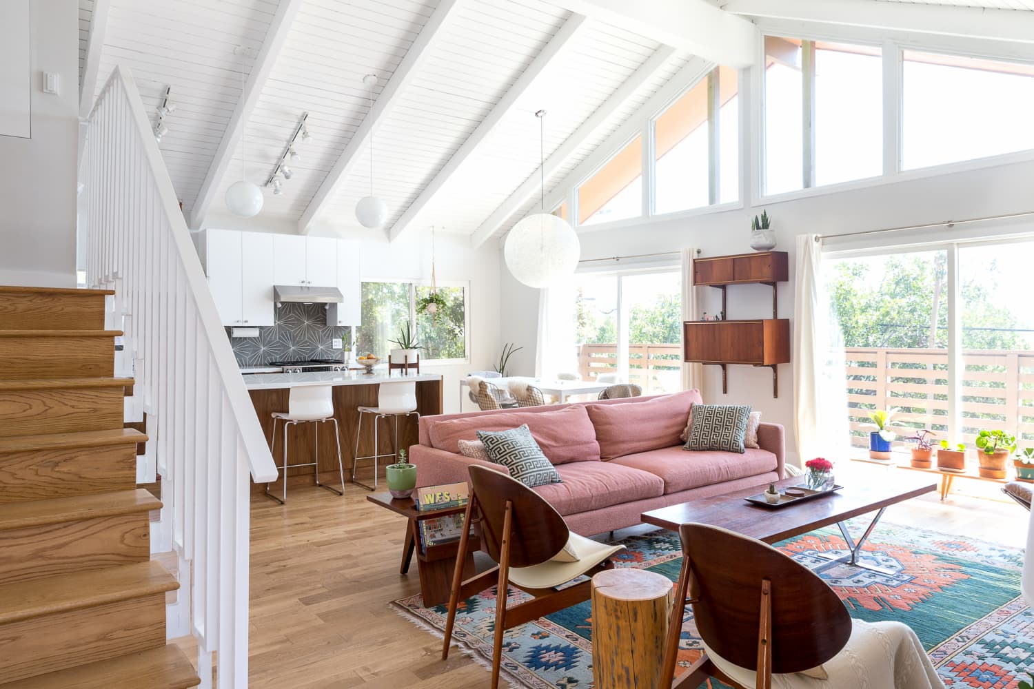 4 Open-Concept Living Room Ideas, According to Designers | Apartment ...